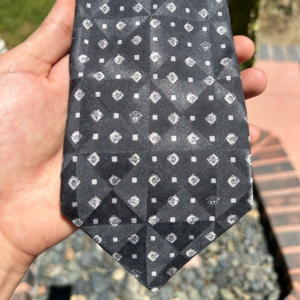 VERSACE Black and Gray 100% Silk Tie
